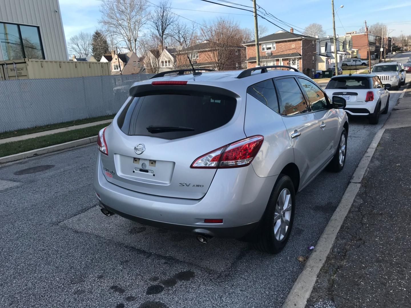 2012 Silver /Gray Nissan Murano SV (JN8AZ1MW9CW) with an 3.5 V6 engine, Automatic transmission, located at 577 Chester Pike, Prospect Park, PA, 19076, (610) 237-1015, 39.886154, -75.302338 - Photo#4